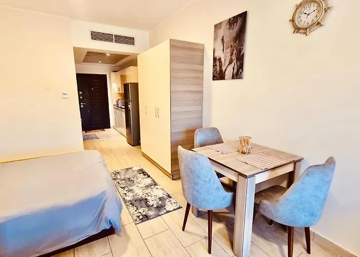Апартаменты Bosha Aldau Heights Rent